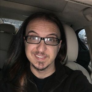 Meet your Posher, Angelo